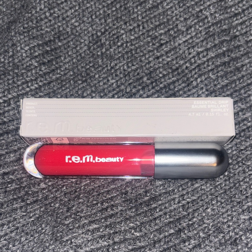 R.E.M. Essential Drip Glossy Balm Lip Gloss Shirley Red Tint Ariana Grande